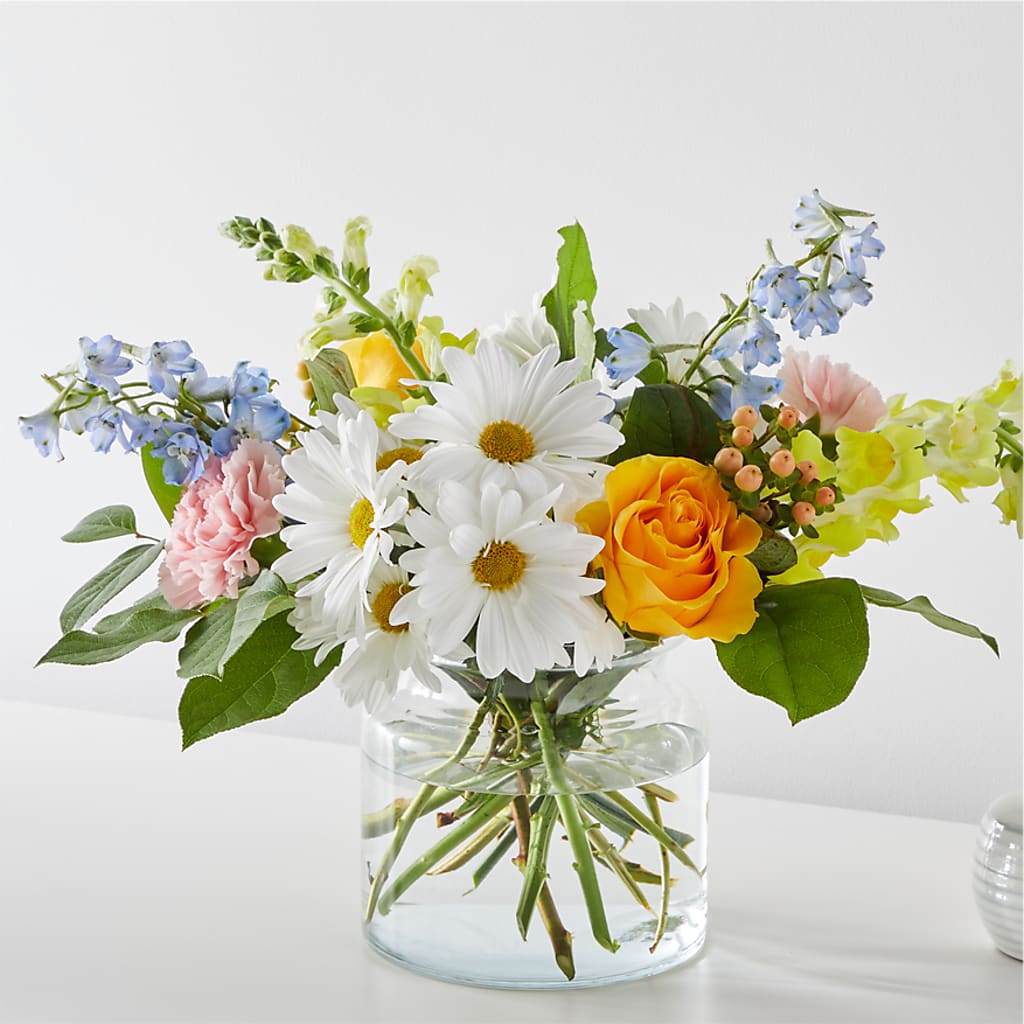 Sun Salutation Bouquet – C & D FLORAL LTD, Pincher Creek AB