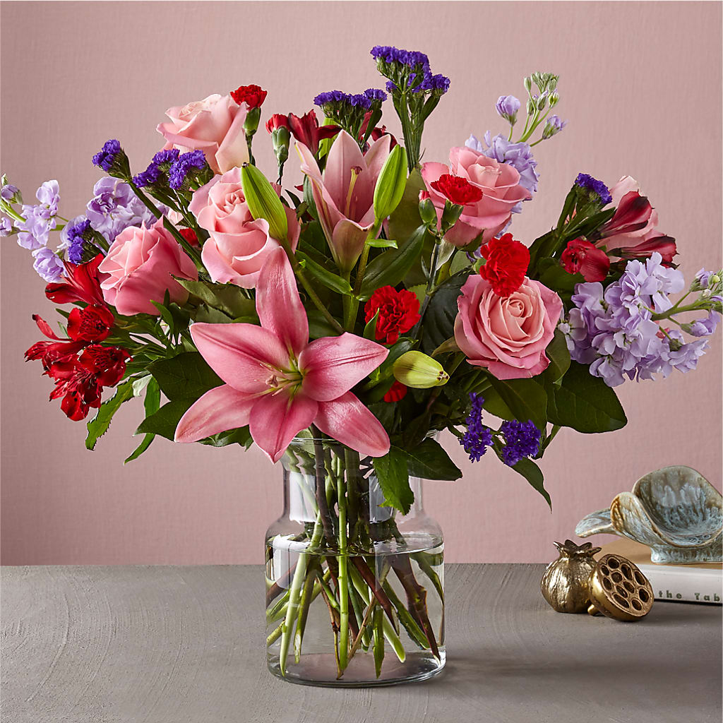 Romantique Bouquet – C & D FLORAL LTD, Pincher Creek AB