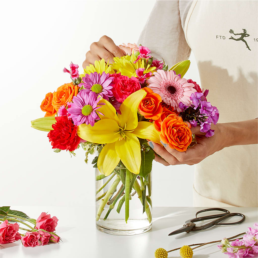 Cue the Confetti - A Florist Original – C & D FLORAL LTD, Pincher Creek AB