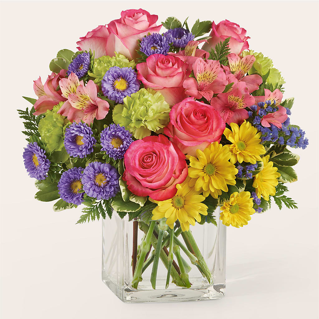 Candy Jar Bouquet – C & D FLORAL LTD, Pincher Creek AB