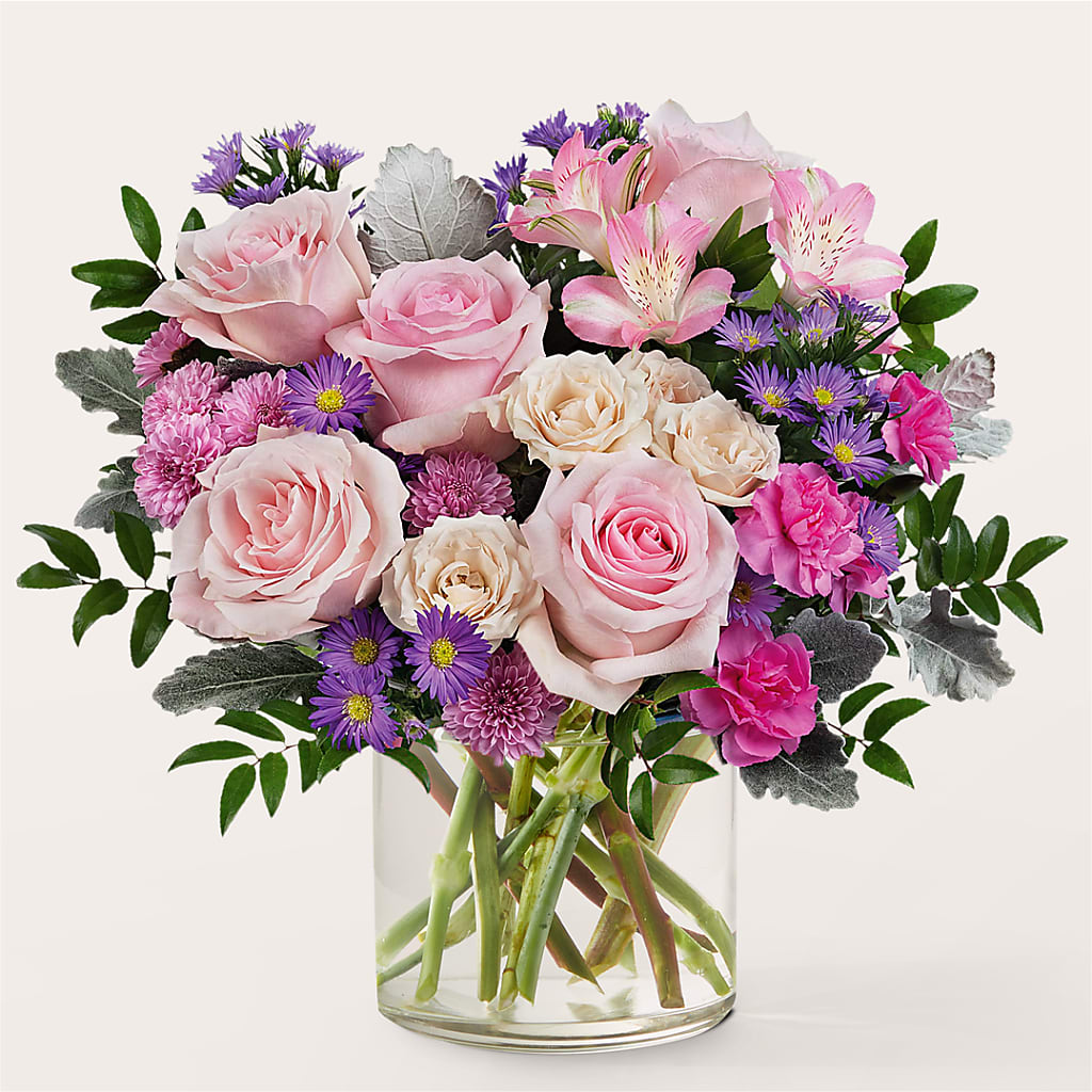 Light as a Feather Bouquet – C & D FLORAL LTD, Pincher Creek AB