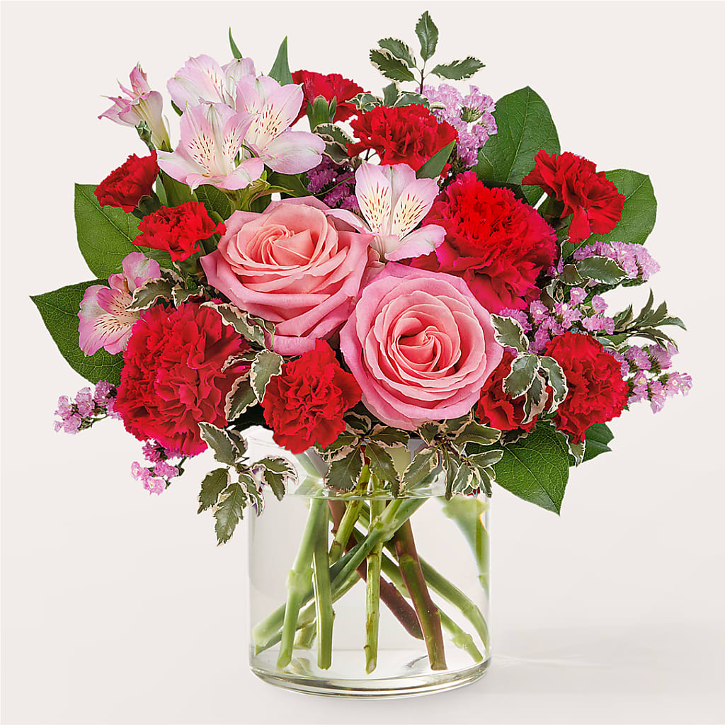 First Impressions Bouquet – C & D FLORAL LTD, Pincher Creek AB