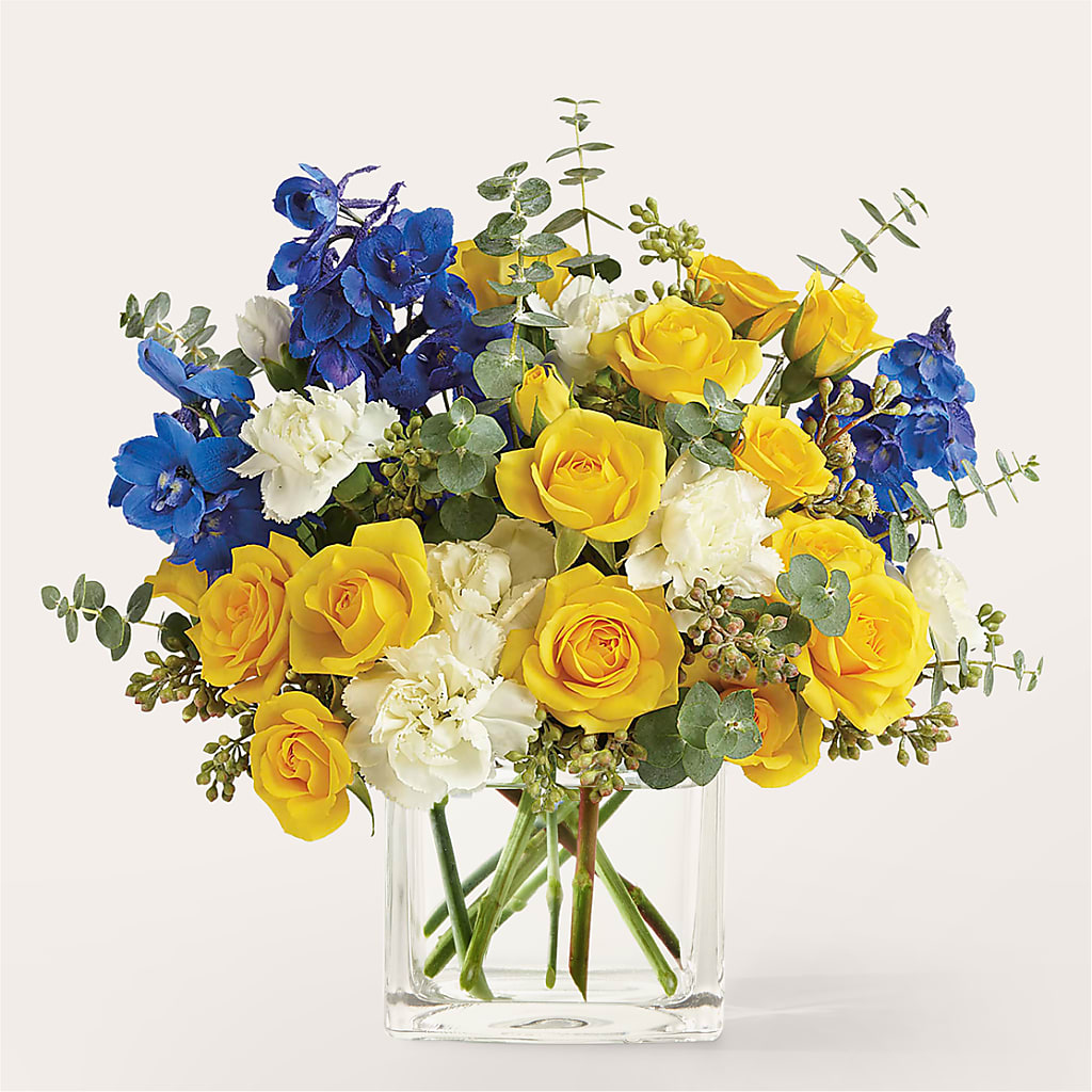 Sparkling Citrine Bouquet – C & D FLORAL LTD, Pincher Creek AB