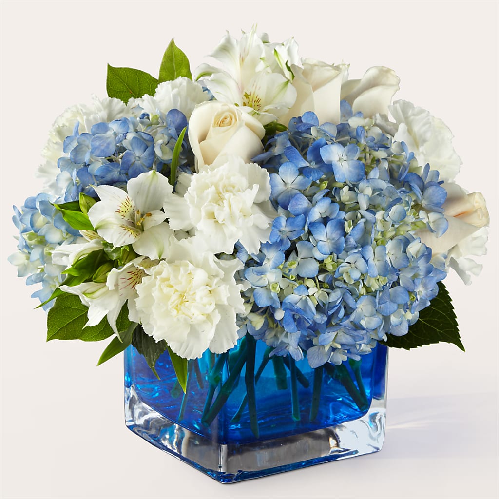 Soothing Waters Bouquet – C & D FLORAL LTD, Pincher Creek AB