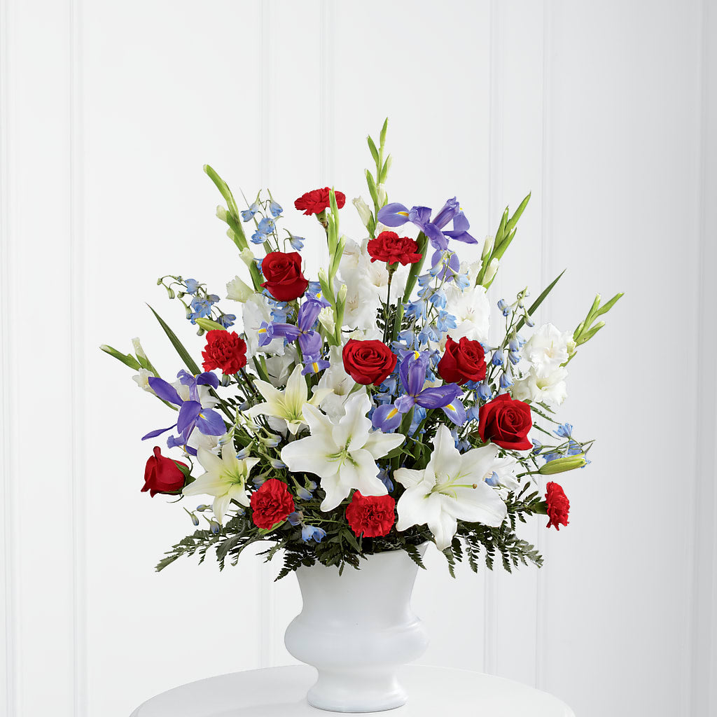 Gratitude Arrangement – C & D FLORAL LTD, Pincher Creek AB