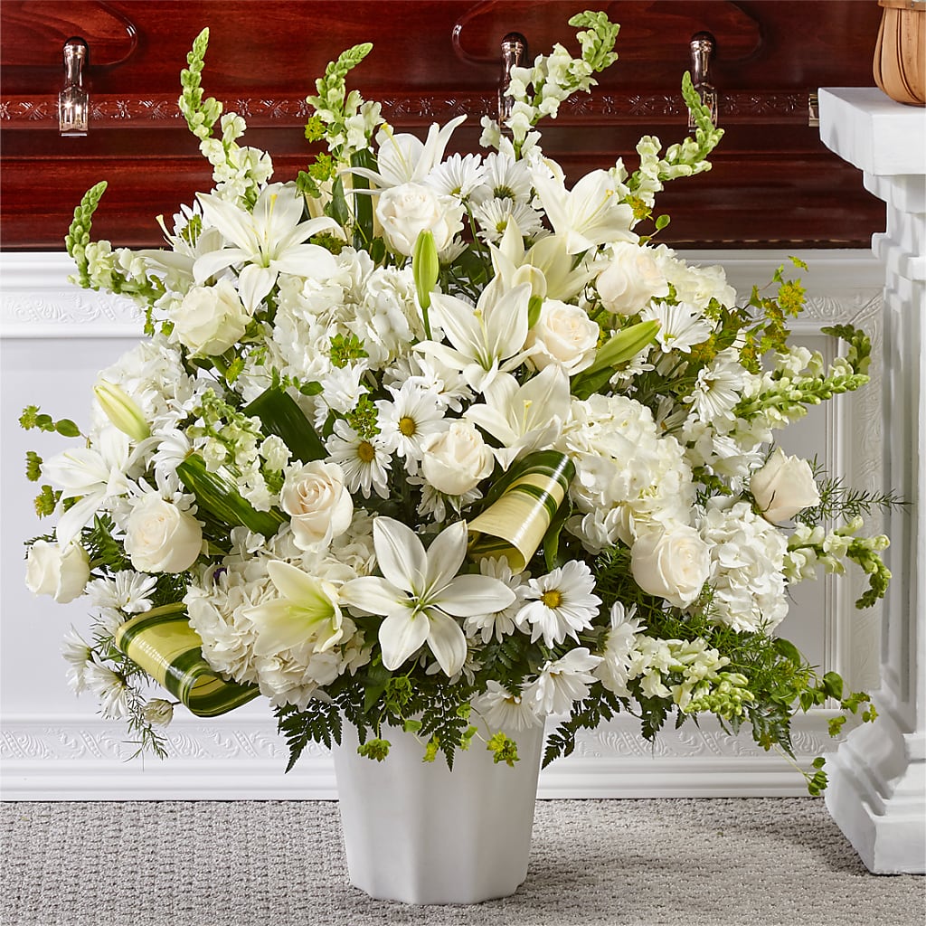 Thoughts of Tranquility Floor Basket – C & D FLORAL LTD, Pincher Creek AB