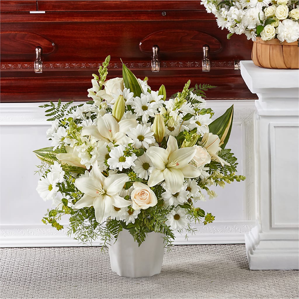Thoughts of Tranquility Floor Basket – C & D FLORAL LTD, Pincher Creek AB