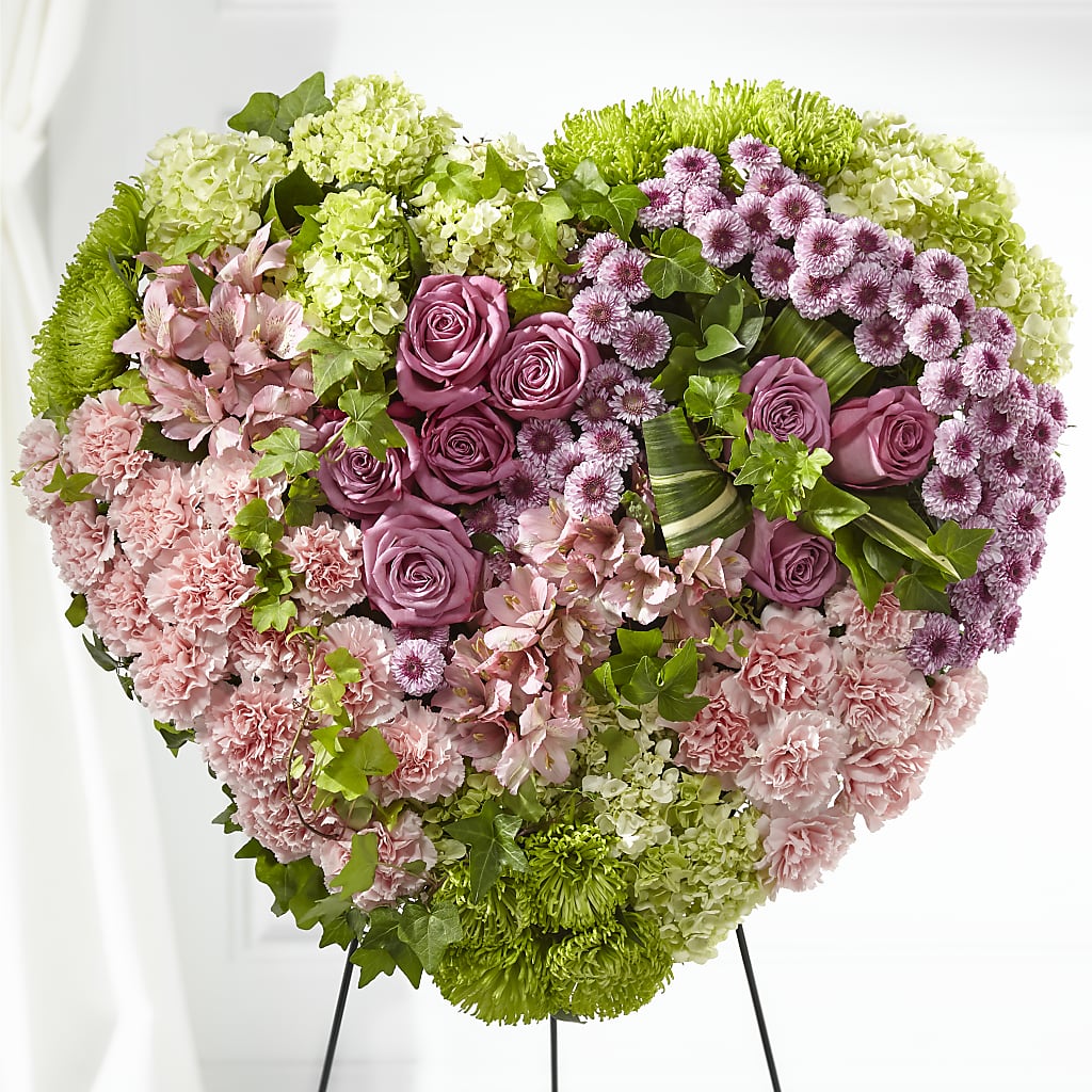 Heartwarming Standing Heart – C & D FLORAL LTD, Pincher Creek AB