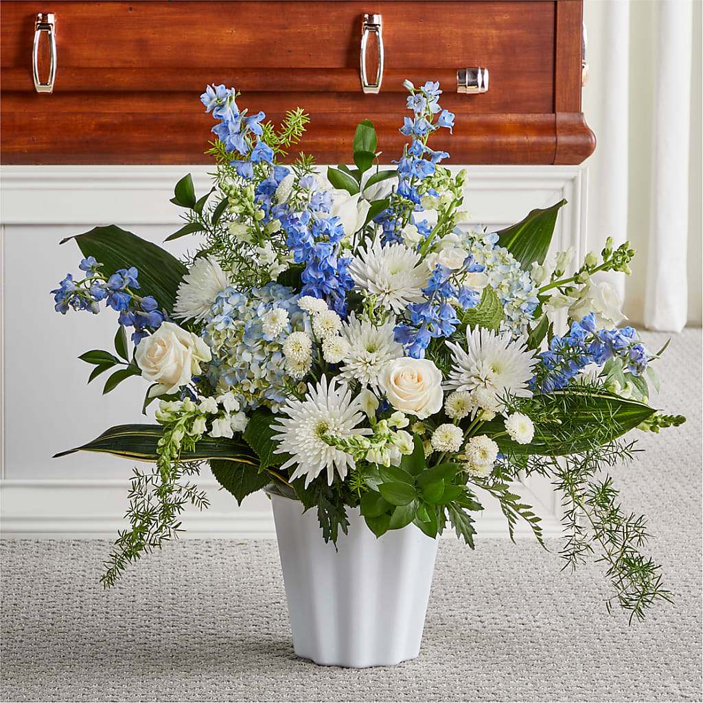 Everlasting Memories Floor Basket – C & D FLORAL LTD, Pincher Creek AB