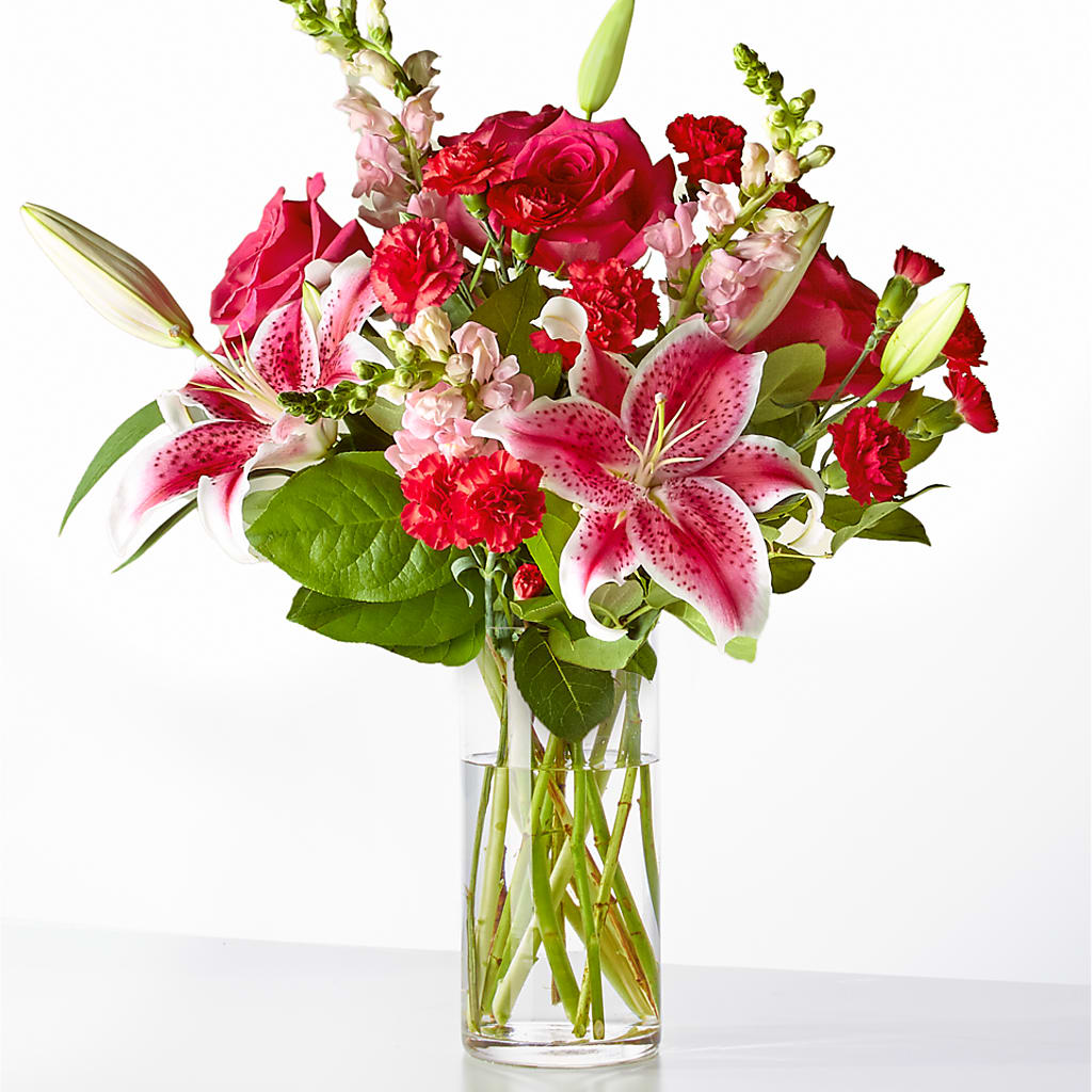 Love at First Sight Bouquet – C & D FLORAL LTD, Pincher Creek AB