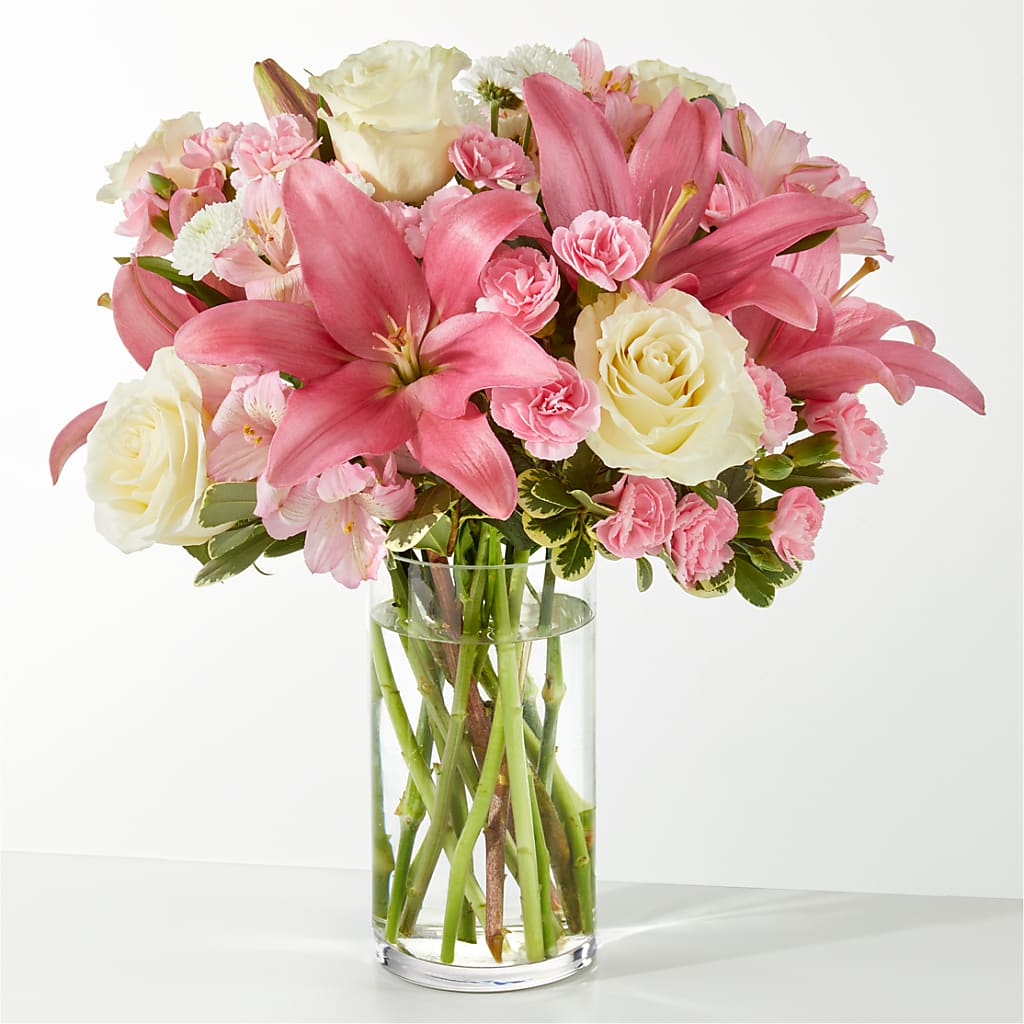 Piece of Cake Bouquet – C & D FLORAL LTD, Pincher Creek AB