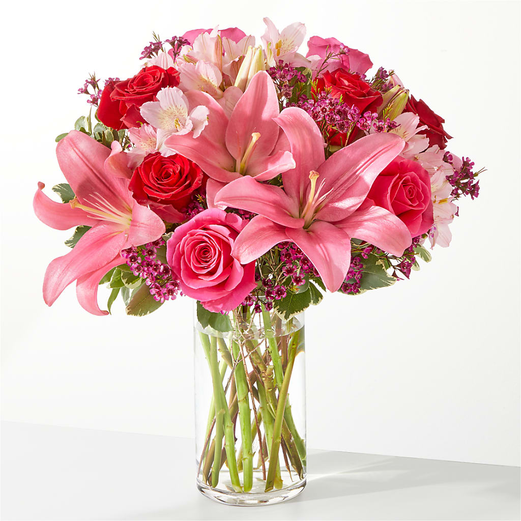 Lucky in Love Bouquet – C & D FLORAL LTD, Pincher Creek AB