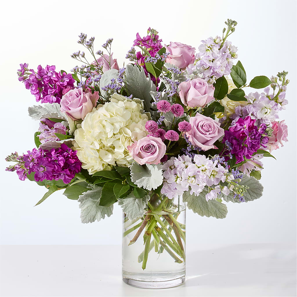 Empress Bouquet – C & D FLORAL LTD, Pincher Creek AB