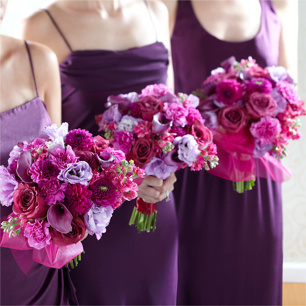 Bridesmaid's Garden Bouquet – C & D FLORAL LTD, Pincher Creek AB