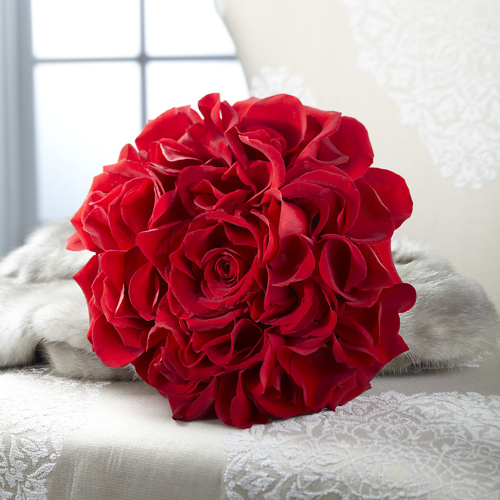 Composite Rose Bouquet – C & D FLORAL LTD, Pincher Creek AB