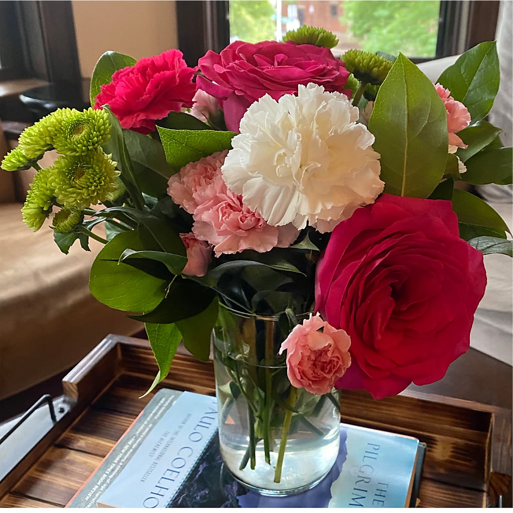 Sweet & Pretty Bouquet – C & D FLORAL LTD, Pincher Creek AB
