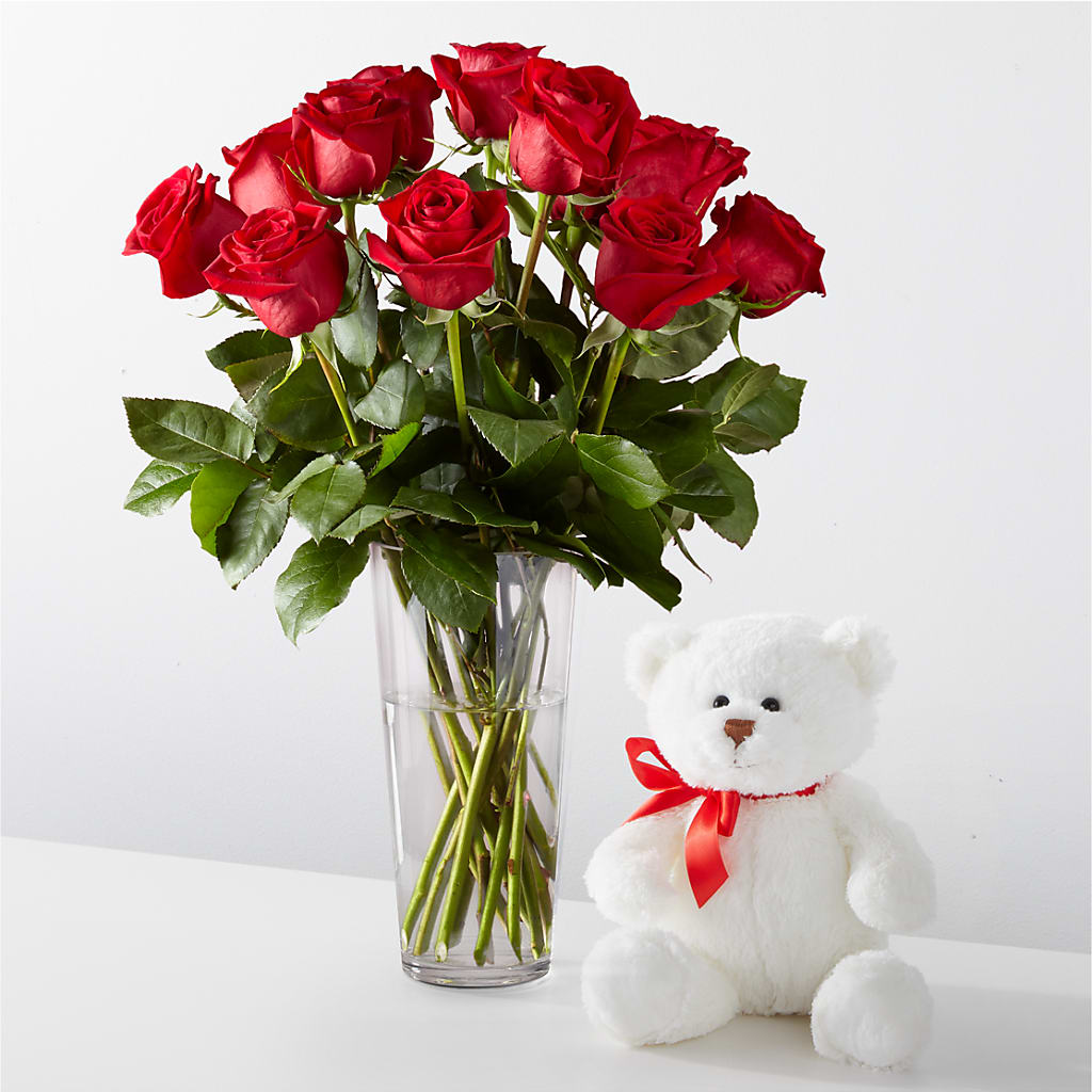 Romantic Long Stem Red Rose Bouquet Bundles – C & D FLORAL LTD, Pincher Creek AB