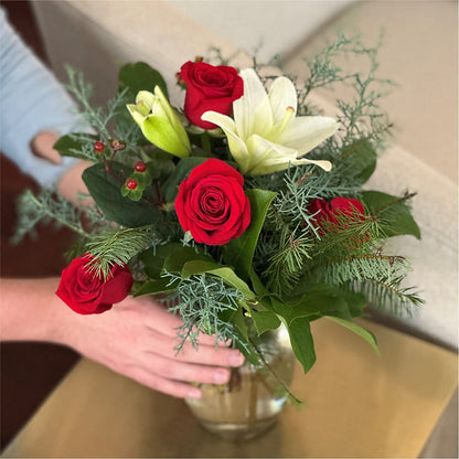 Glittering Lights Bouquet – C & D FLORAL LTD, Pincher Creek AB