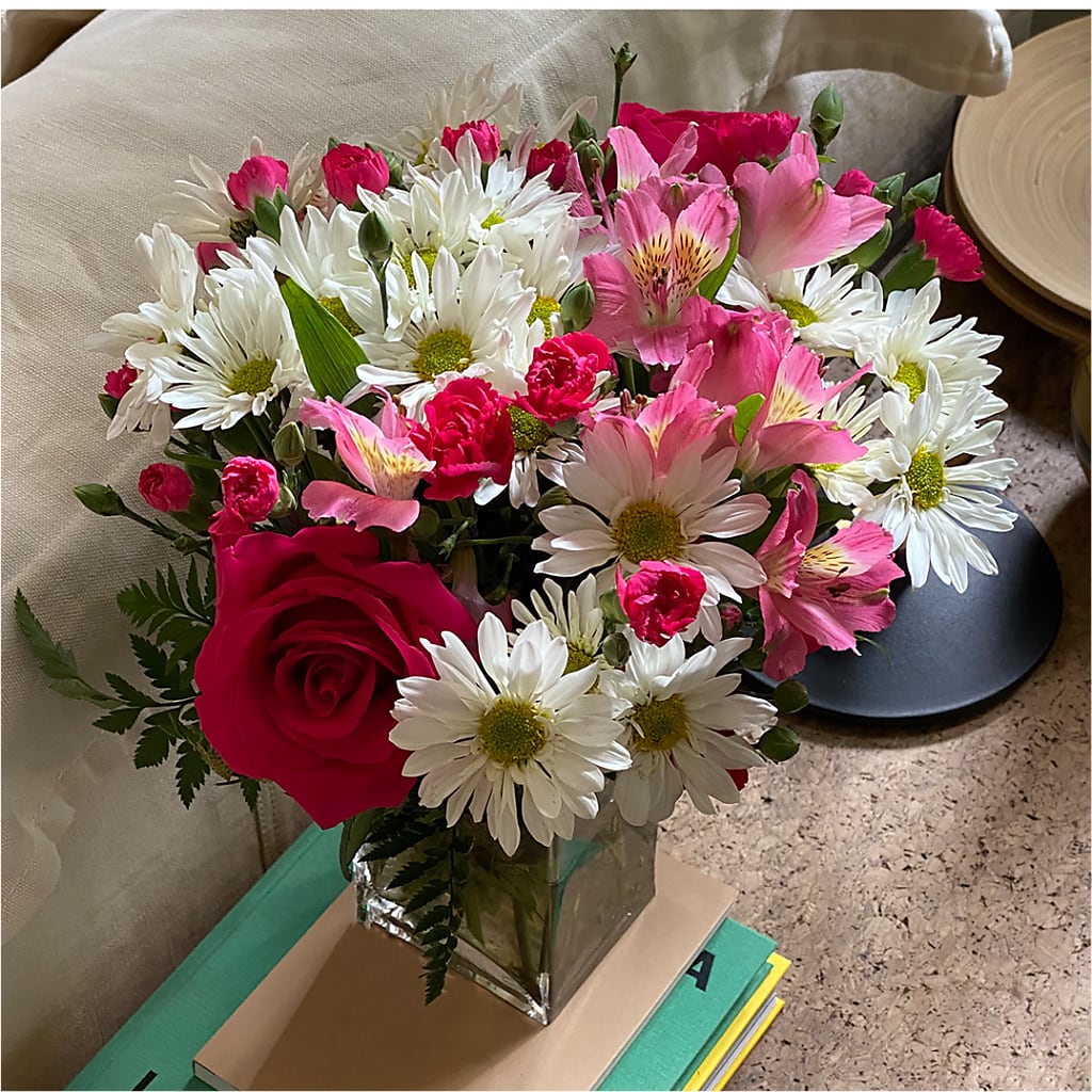 Sweet Surprises® Bouquet – C & D FLORAL LTD, Pincher Creek AB