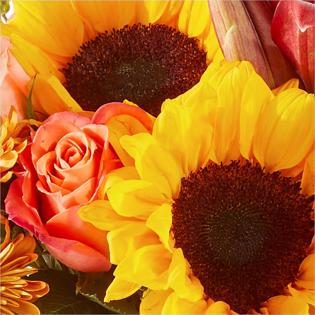 Acorn Lane Bouquet – C & D FLORAL LTD, Pincher Creek AB
