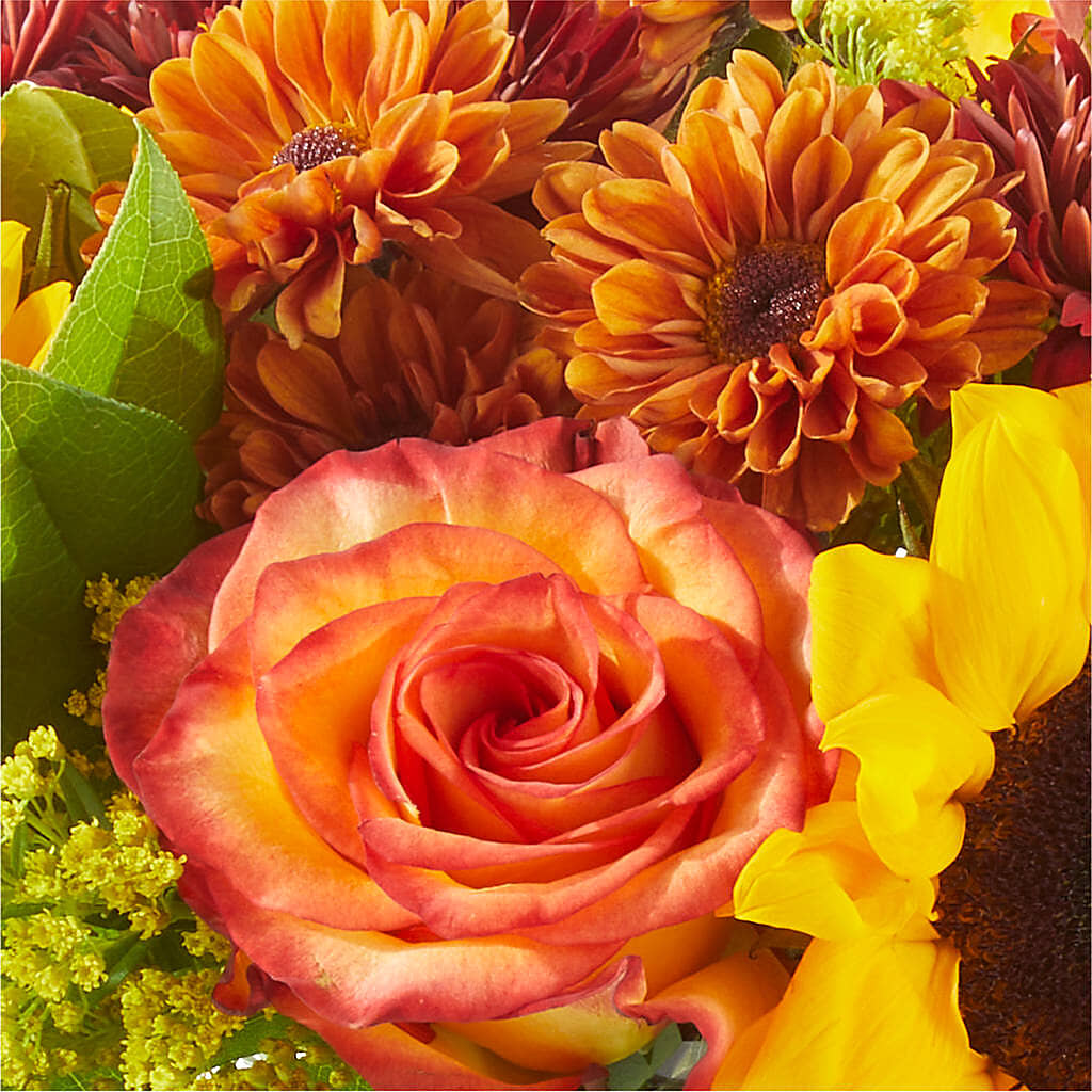 Flannel Scarf Bouquet – C & D FLORAL LTD, Pincher Creek AB