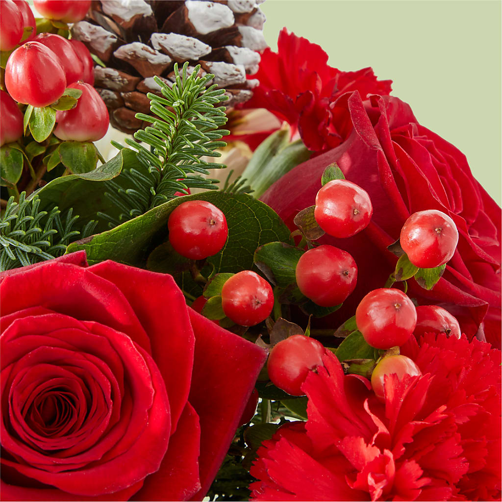 Snow Angel Bouquet – C & D FLORAL LTD, Pincher Creek AB