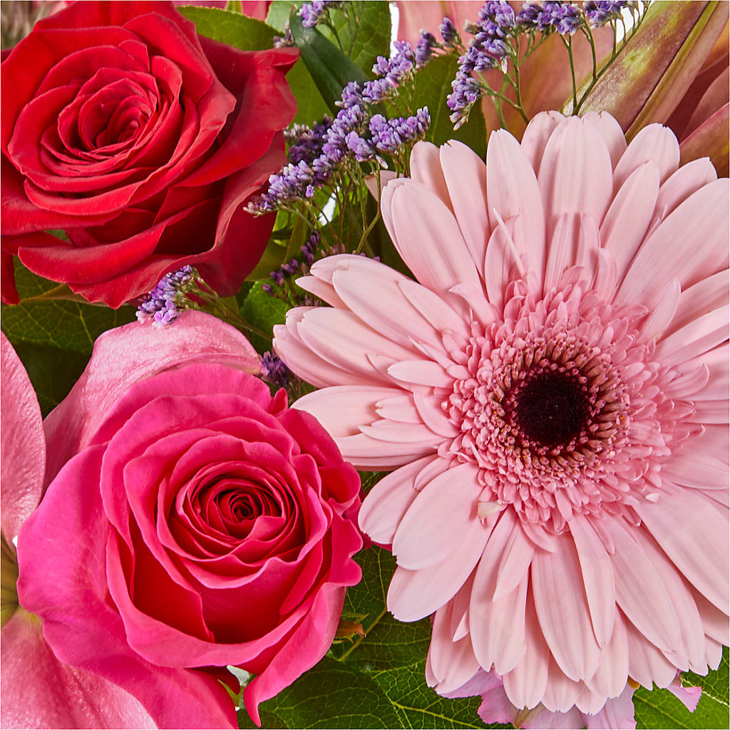 Lots of Love Bouquet – C & D FLORAL LTD, Pincher Creek AB