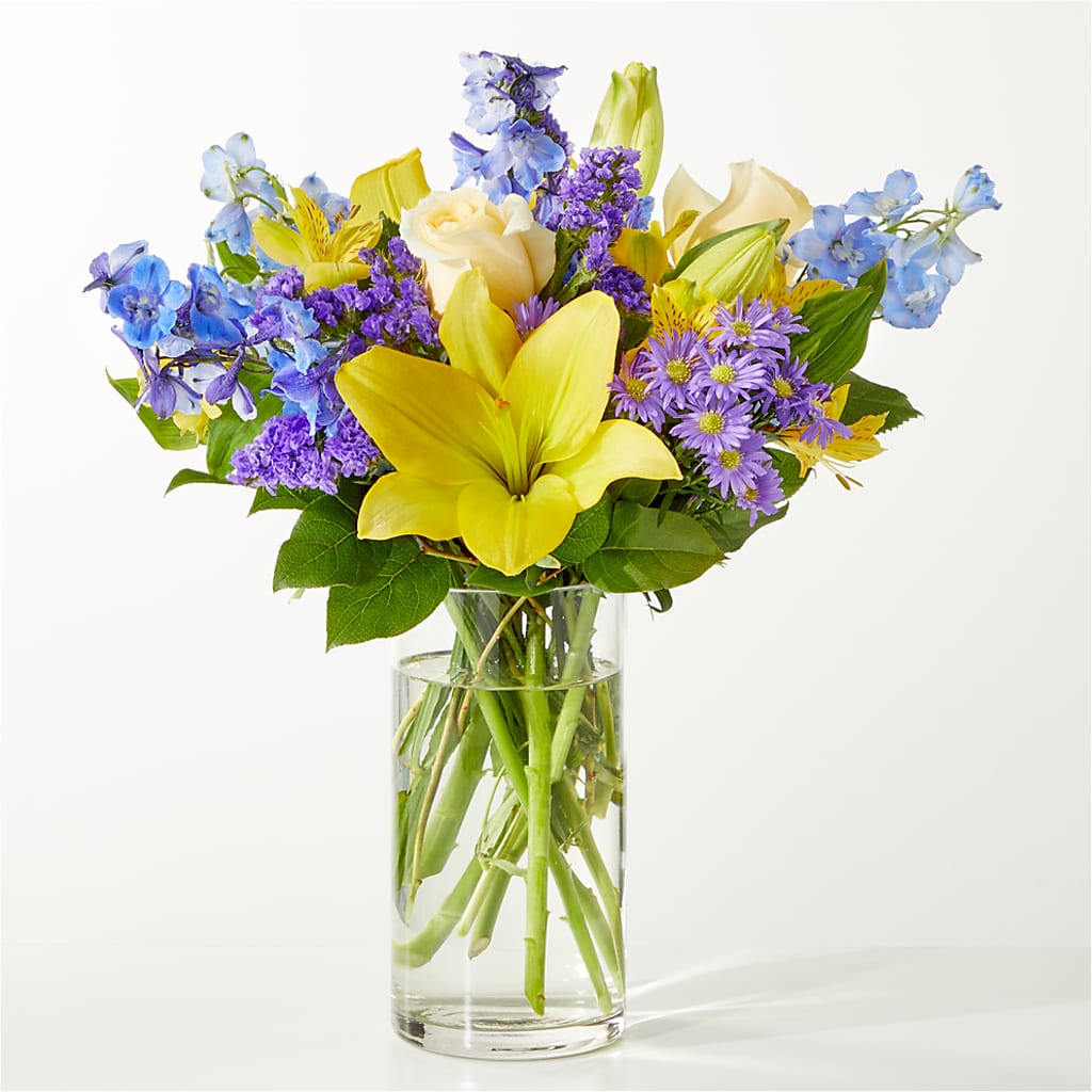 Limoncello Bouquet – C & D FLORAL LTD, Pincher Creek AB