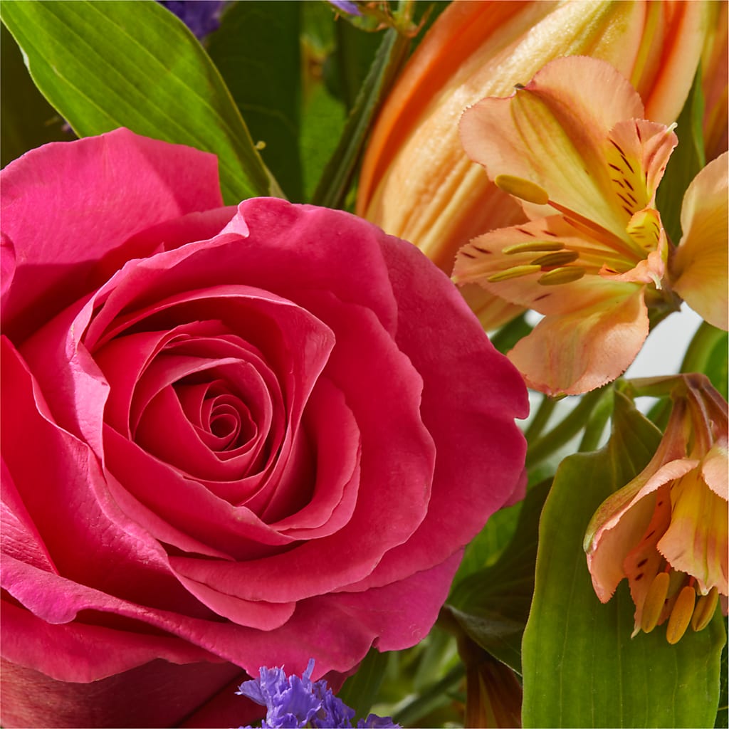 Joyful Bouquet – C & D FLORAL LTD, Pincher Creek AB