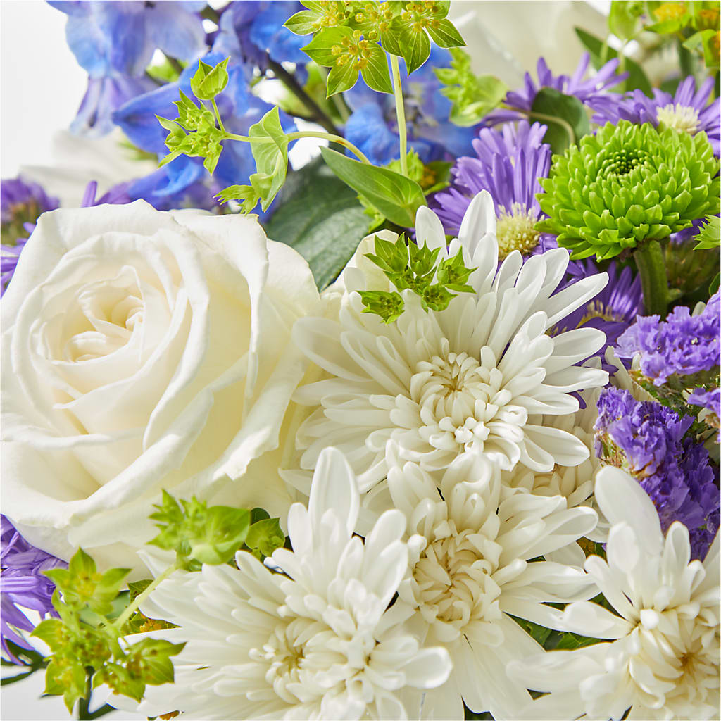 Genuine Gestures Bouquet – C & D FLORAL LTD, Pincher Creek AB