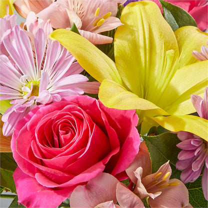 Sprinkles Bouquet – C & D FLORAL LTD, Pincher Creek AB