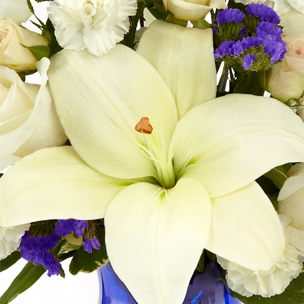 Sapphire Rush Bouquet – C & D FLORAL LTD, Pincher Creek AB
