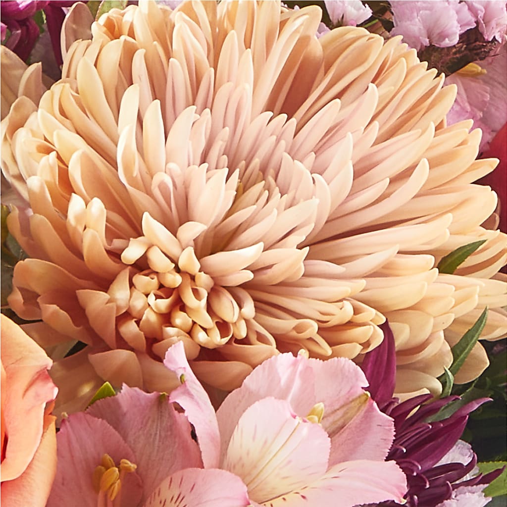Berry Cobbler Bouquet – C & D FLORAL LTD, Pincher Creek AB
