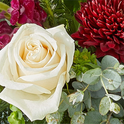 Cranberry Fizz Bouquet – C & D FLORAL LTD, Pincher Creek AB