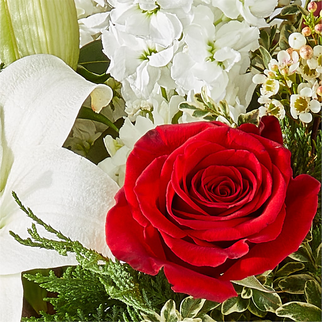 Twinkle Lights Bouquet – C & D FLORAL LTD, Pincher Creek AB