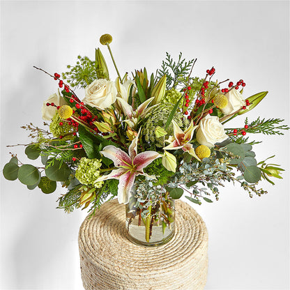 Berry & Bright Bouquet – C & D FLORAL LTD, Pincher Creek AB