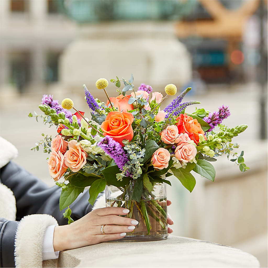The Standout Bouquet – C & D FLORAL LTD, Pincher Creek AB