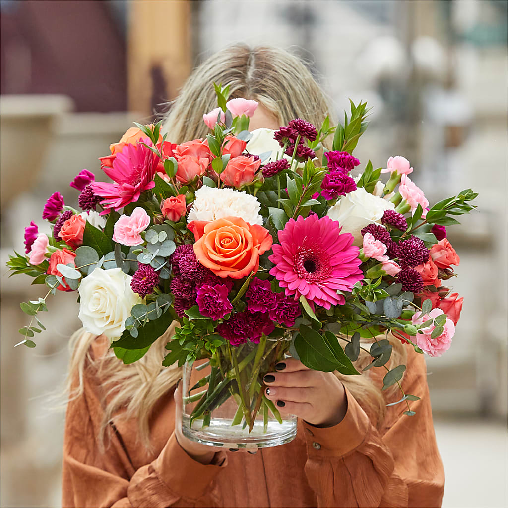Smell the Roses Bouquet – C & D FLORAL LTD, Pincher Creek AB