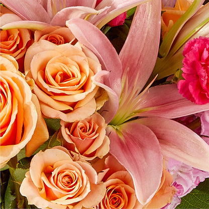 Bisous Bouquet – C & D FLORAL LTD, Pincher Creek AB